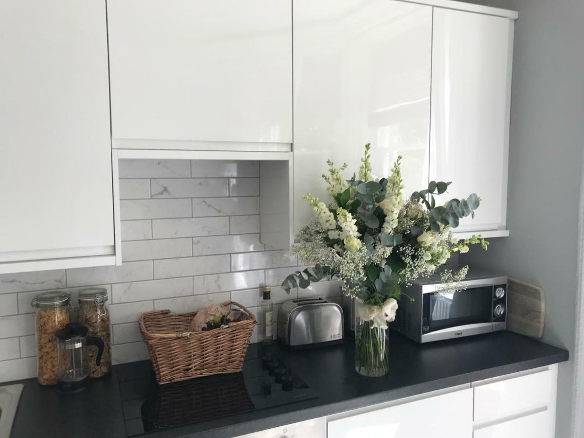 Ranmoor Serviced Apartments - The Courtyard Suite Sheffield Bagian luar foto